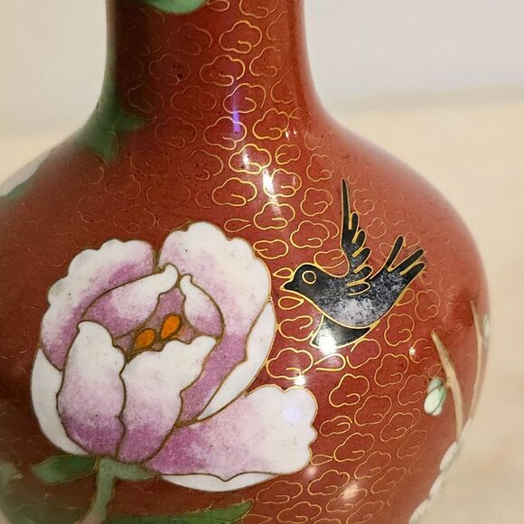 Vintage Antique Chinese Cloisonne Enamel on Brass Red Vase Bird and Flowers - Picture 3 of 8